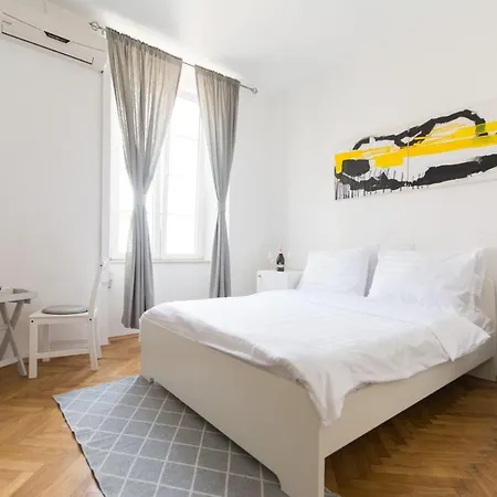 Eden Old Town - Triple With Private Bathroom Apartment Dubrovnik